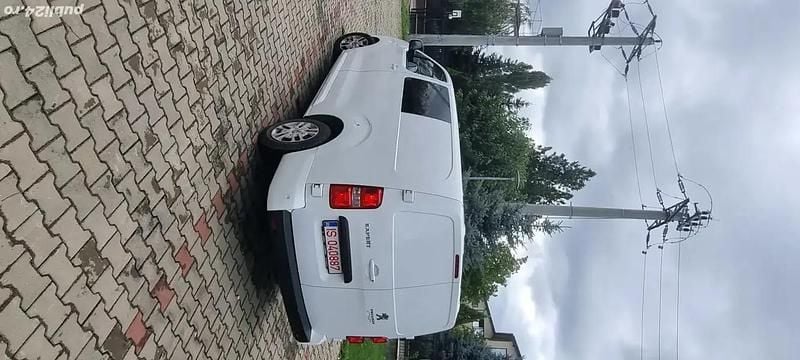 Second-hand Peugeot Expert 177 CP (130 kW) 2019 Van