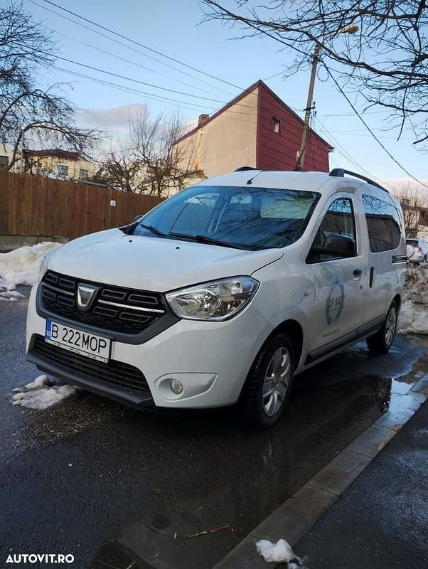 Second-hand Dacia Dokker Lauréate 75 CP (55 kW) 2020 Culoarealb Monovolum