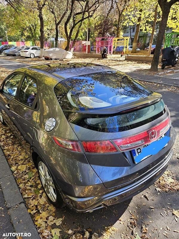 Culoaregri Utilizat 2011 Honda Civic Hatchback | 6.500 EUR (Preț OK) - Imagine 1/4