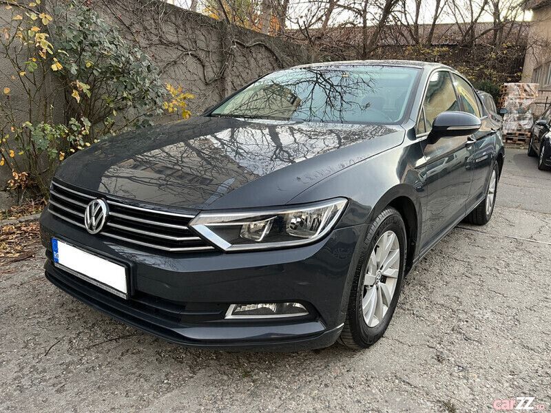 Gri Utilizat 2018 VW Passat Berlinǎ | 8.990 EUR (Super Preț) - Imagine 1/4