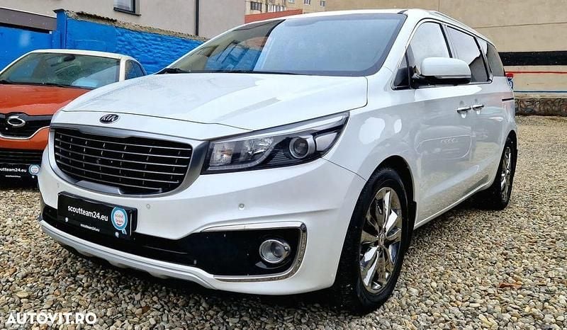 Alb Utilizat 2017 Kia Carnival Monovolum | 20.326 EUR (Preț OK) - Imagine 1/4