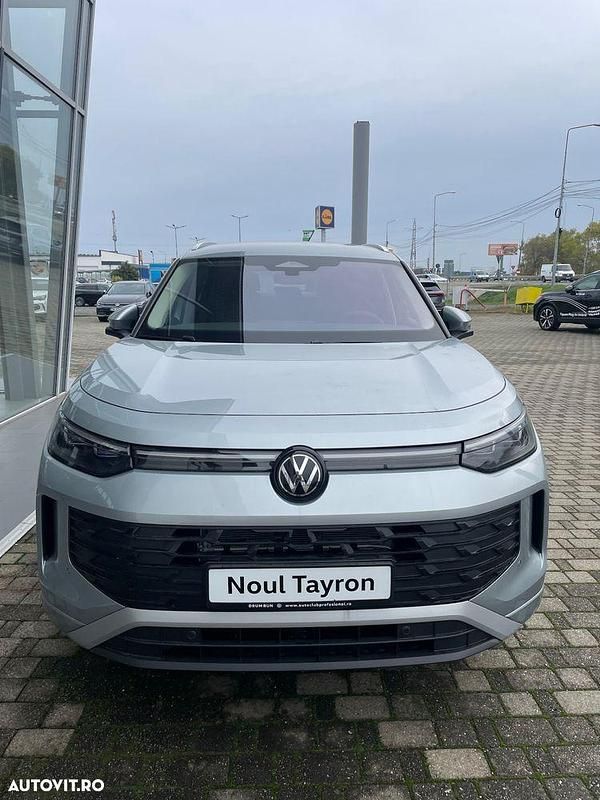 Culoareargint Nouă 2025 VW Tayron Life SUV | 41.721 EUR (Preț OK) - Imagine 1/4