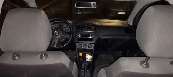 Second-hand VW Polo 55 CP (40 kW) 2012 Argintiu Hatchback