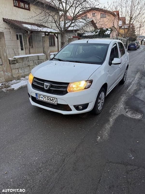 Culoarealb Utilizat 2014 Dacia Logan Ambiance Berlinǎ | 3.199 EUR (Preț OK) - Imagine 1/4