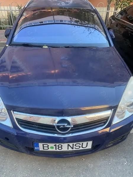 Albastru Utilizat 2006 Opel Vectra Hatchback | 1.800 EUR (Preț bun) - Imagine 1/4