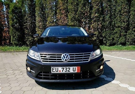 Second-hand VW Passat R-line 170 CP (125 kW) 2013 Negru Berlinǎ