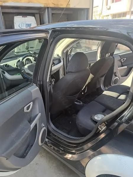 Utilizat 2004 Smart ForFour Berlinǎ | 2.400 EUR - Imagine 1/4