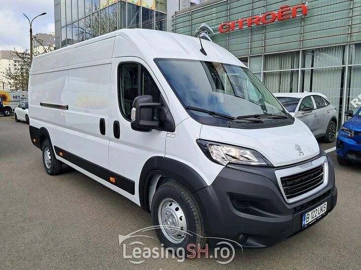 Alb Nouă 2024 Peugeot Boxer Van | 30.250 EUR - Imagine 1/4