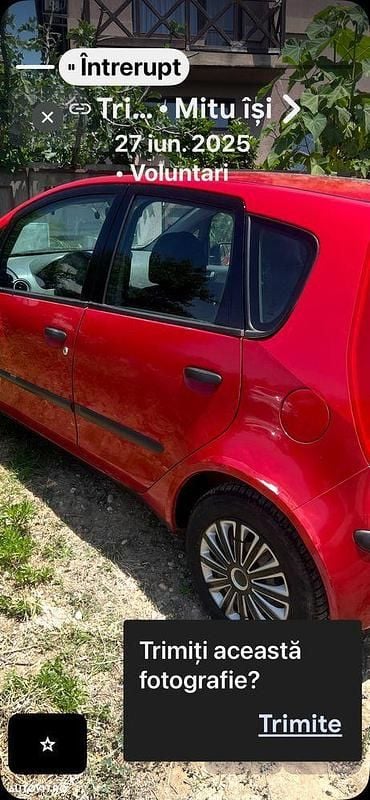 Culoarerosu Utilizat 2005 Mitsubishi Colt | 1.500 EUR - Imagine 1/4