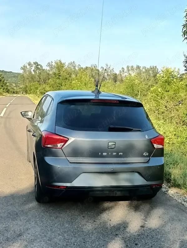 Gri Second-hand 2018 Seat Ibiza Hatchback | 6.500 EUR (Preț bun) - Imagine 1/4