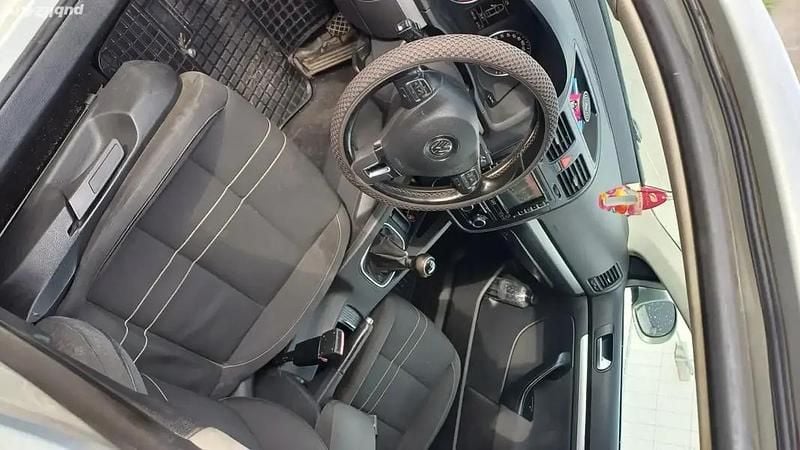 Second-hand VW Jetta 105 CP (77 kW) 2010 Berlinǎ