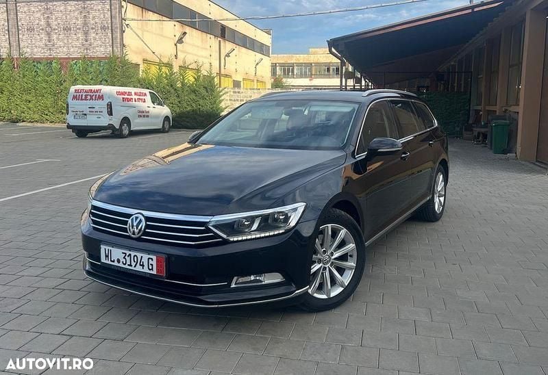 Culoarenegru Utilizat 2017 VW Passat Highline Break | 10.100 EUR (Super Preț) - Imagine 1/4