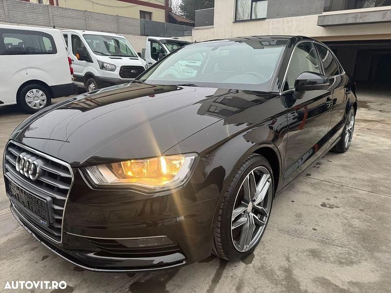 Second-hand Audi A3 Ambiente 150 CP (110 kW) 2016 Culoarenegru Berlinǎ