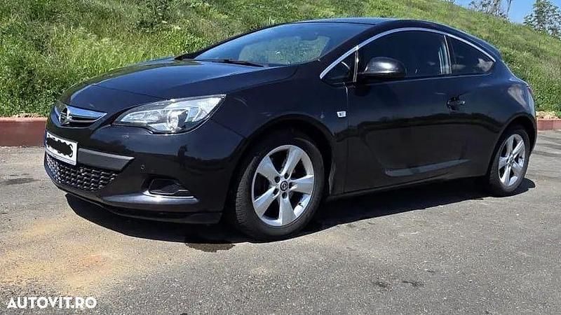 Negru Utilizat 2012 Opel Astra Coupe | 3.700 EUR (Preț OK) - Imagine 1/4