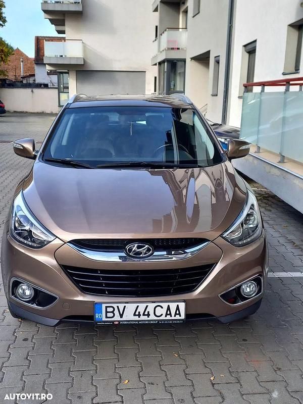Culoaremaro Utilizat 2014 Hyundai ix35 Trend SUV | 11.950 EUR (Preț OK) - Imagine 1/4