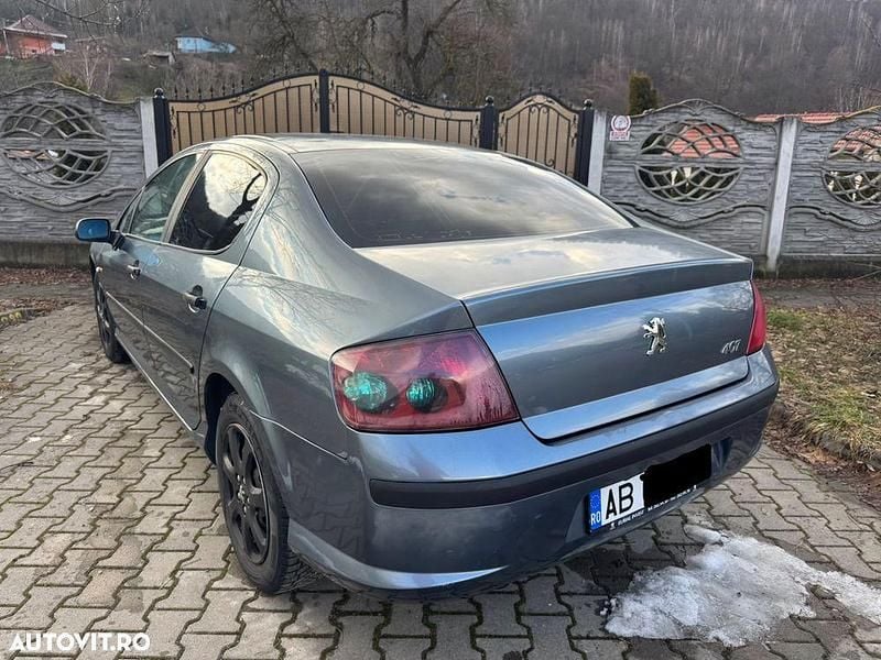 Second-hand Peugeot 407 116 CP (85 kW) 2005 Culoarealbastru Hatchback