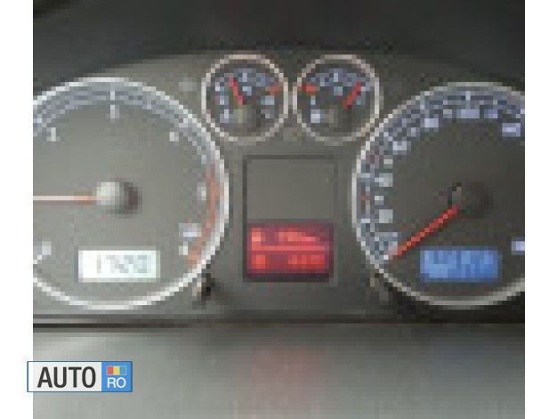 Second-hand VW Sharan 116 CP (85 kW) 2002 Gri Monovolum