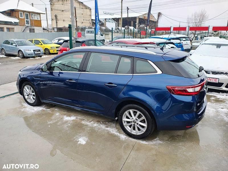 Second-hand Renault Mégane GrandTour Initiale Paris 95 CP (69 kW) 2019 Culoarealbastru Break