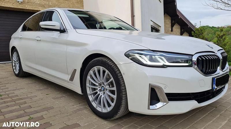 Alb Utilizat 2021 BMW 520 Berlinǎ | 39.490 EUR - Imagine 1/4