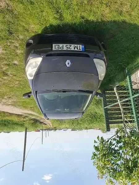 Second-hand Renault Clio GrandTour 75 CP (55 kW) 2010 Negru Break