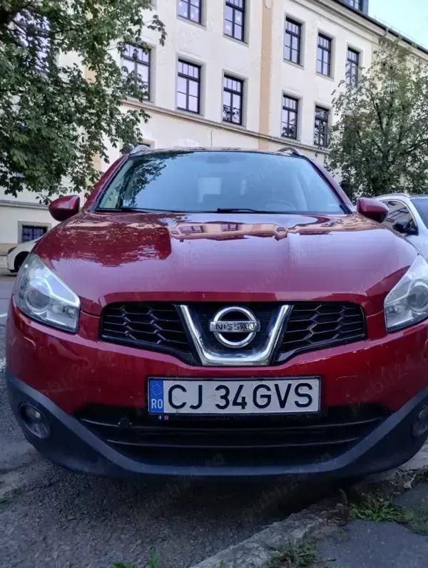 Rosu Utilizat 2010 Nissan Qashqai +2 SUV | 6.950 EUR (Preț OK) - Imagine 1/4