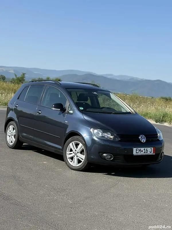 Utilizat 2013 VW Golf VII Hatchback | 5.650 EUR (Preț bun) - Imagine 1/4