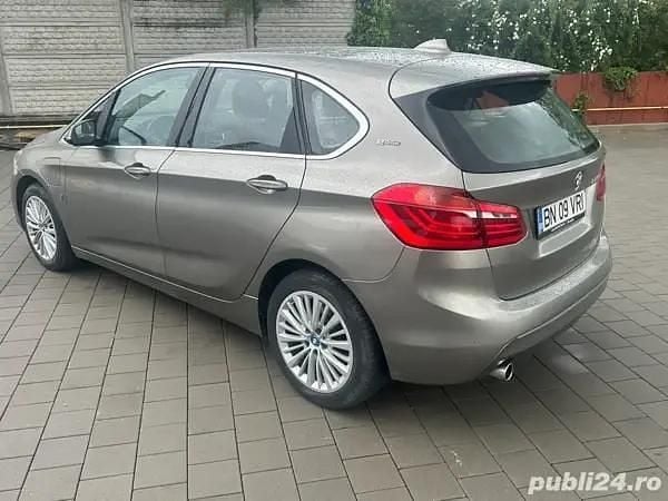 Utilizat 2017 BMW 225 Monovolum | 14.520 EUR - Imagine 1/4