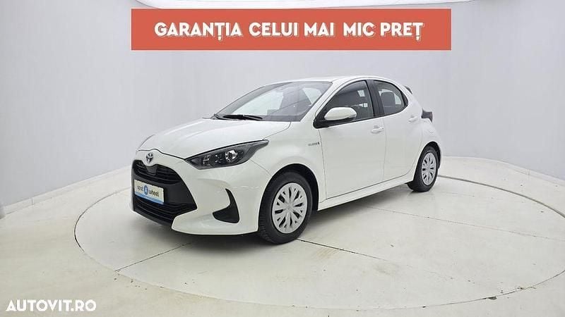 Culoarealb Utilizat 2021 Toyota Yaris Hybrid | 16.750 EUR (Preț OK) - Imagine 1/3