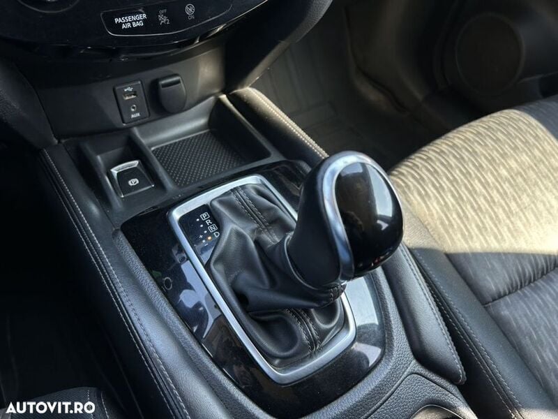 Second-hand Nissan X-Trail 150 CP (110 kW) 2020 Negru SUV