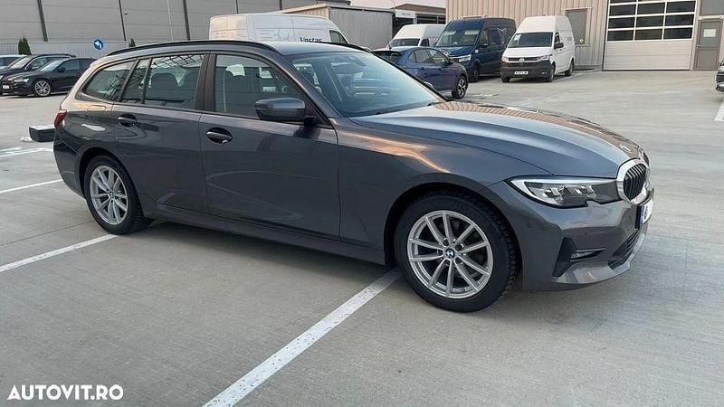 Culoaregri Utilizat 2020 BMW 320 Advantage Break | 17.500 EUR (Preț bun) - Imagine 1/4