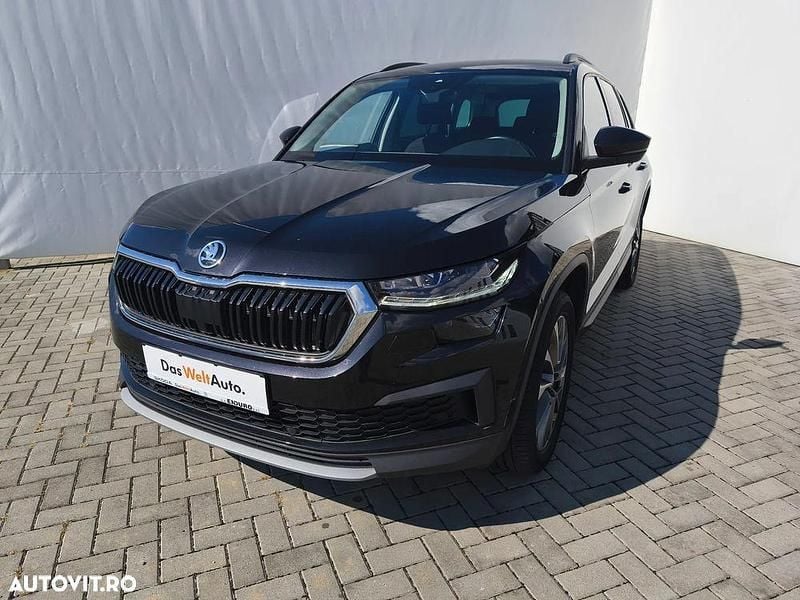 Culoarenegru Utilizat 2022 Skoda Kodiaq Clever SUV | 31.921 EUR (Preț OK) - Imagine 1/4