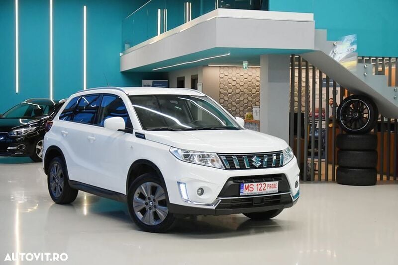 Alb Utilizat 2019 Suzuki Vitara Comfort SUV | 11.990 EUR (Preț bun) - Imagine 1/4