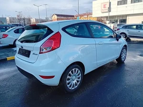 Second-hand Ford Fiesta Celebration 60 CP (44 kW) 2017 Alb Hatchback