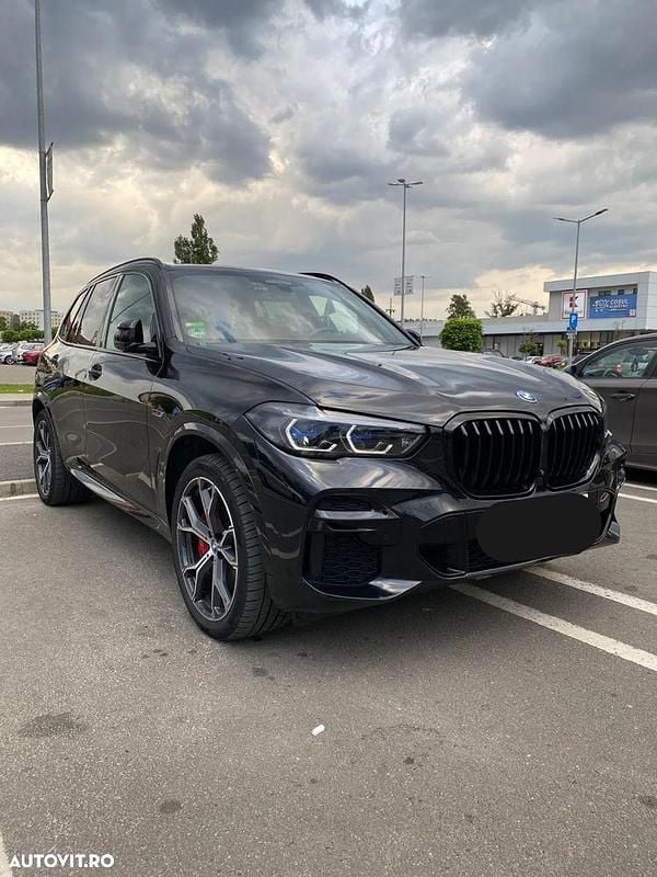 Negru Utilizat 2021 BMW X5 Comfort Edition SUV | 53.900 EUR (Preț bun) - Imagine 1/4