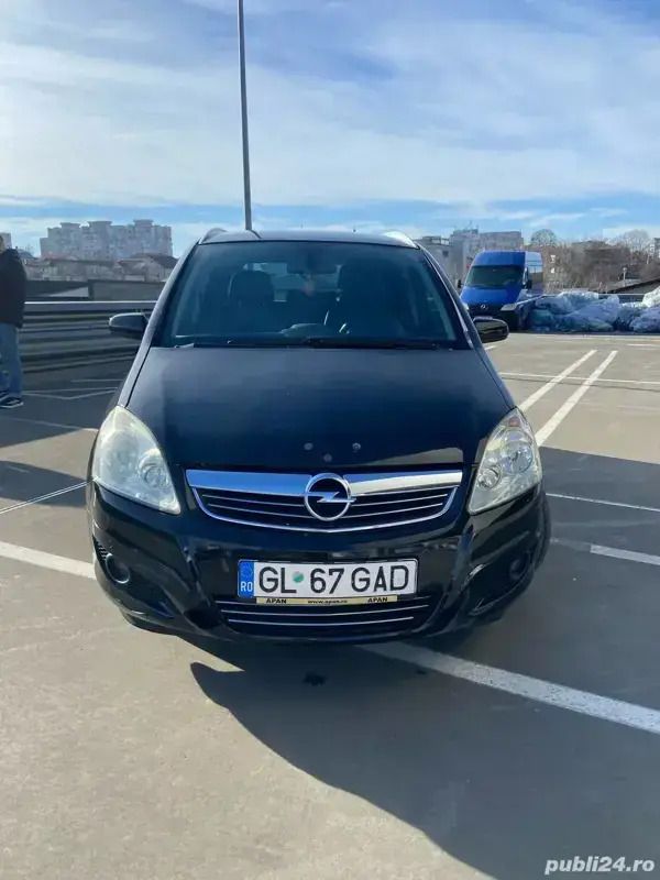 Negru Utilizat 2008 Opel Zafira Monovolum | 2.800 EUR (Preț OK) - Imagine 1/4