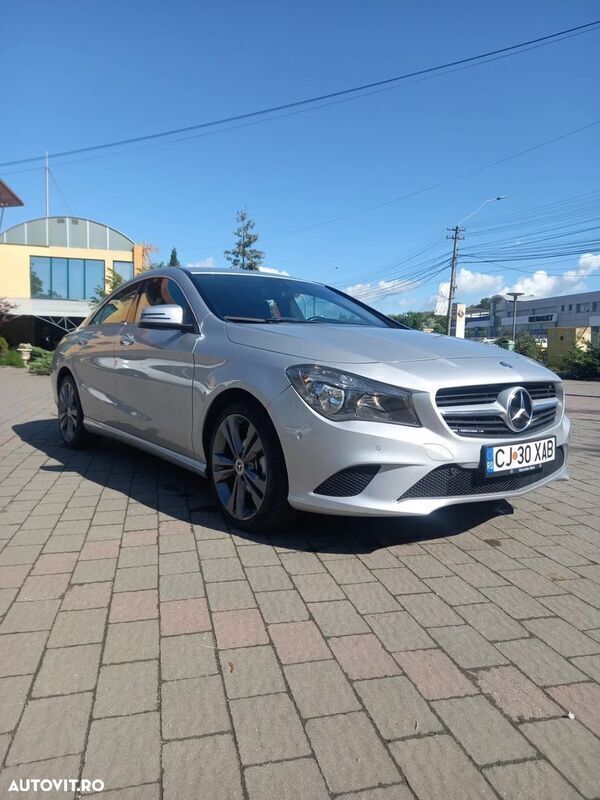 Gri Utilizat 2016 Mercedes CLA180 Berlinǎ | 13.200 EUR (Preț OK) - Imagine 1/4