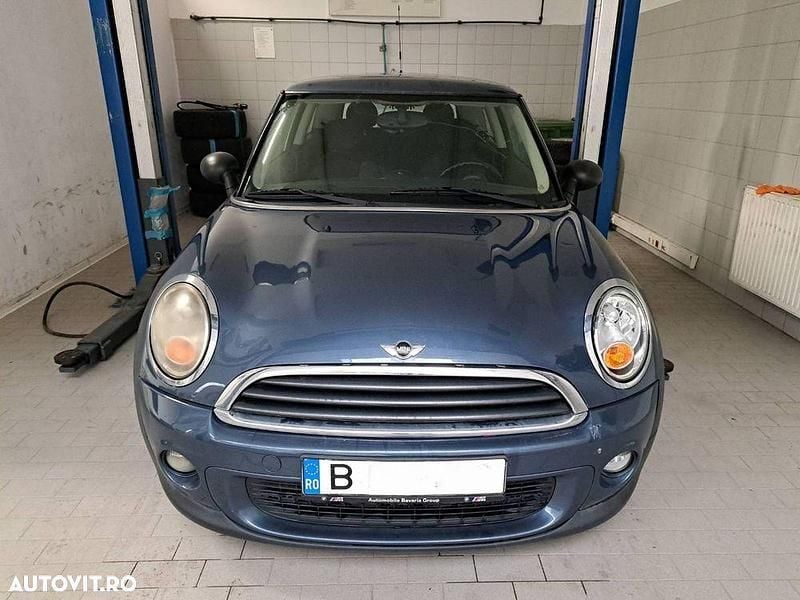 Culoarealbastru Utilizat 2010 Mini ONE Hatchback | 3.388 EUR (Super Preț) - Imagine 1/4
