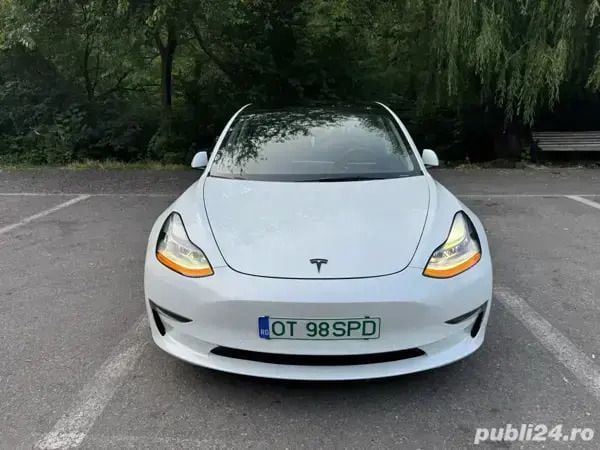 Utilizat 2022 Tesla Model 3 Berlinǎ | 29.999 EUR - Imagine 1/4