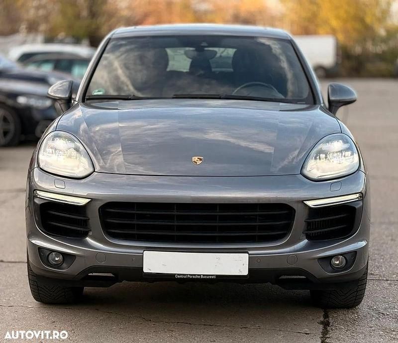 Culoaregri Second-hand 2016 Porsche Cayenne SUV | 29.950 EUR (Preț OK) - Imagine 1/4
