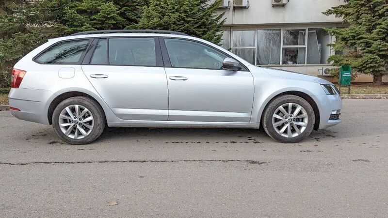Argint Utilizat 2019 Skoda Octavia Style Break | 13.804 EUR (Puțin scump) - Imagine 1/4