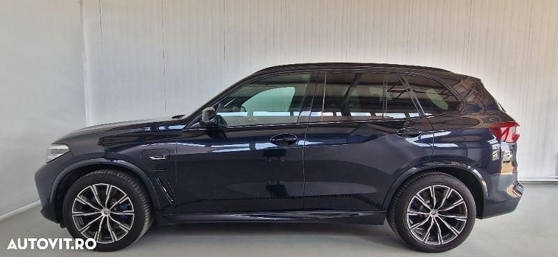 Second-hand BMW X5 Comfort Edition 394 CP (289 kW) 2022 Culoarenegru SUV