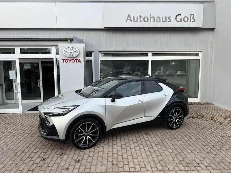 Utilizat 2023 Toyota C-HR Sport SUV | 48.591 EUR - Imagine 1/1