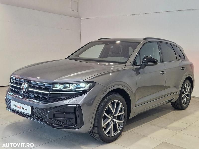 Gri Utilizat 2025 VW Touareg R-line SUV | 78.192 EUR - Imagine 1/4