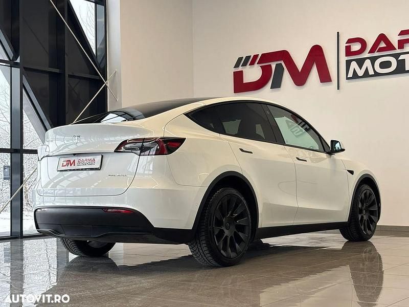 Second-hand Tesla Model Y 378 kW (514 CP) 2022 Culoarealb SUV
