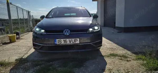 Gri Utilizat 2020 VW Golf VII IQ Drive Hatchback | 14.000 EUR (Super Preț) - Imagine 1/4