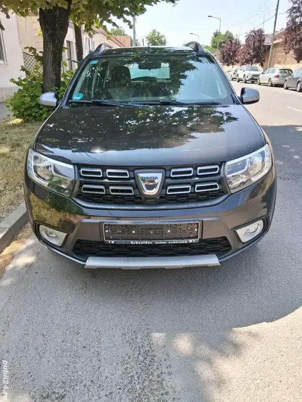 Utilizat 2019 Dacia Logan Stepway Berlinǎ | 6.950 EUR (Preț bun) - Imagine 1/4