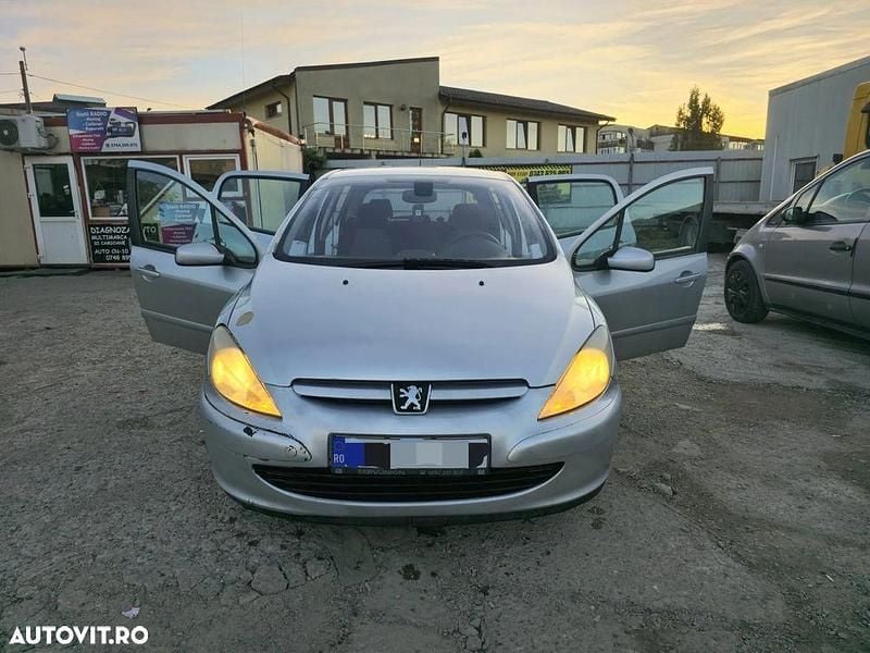 Second-hand Peugeot 307 109 CP (80 kW) 2004 Culoareargint Hatchback