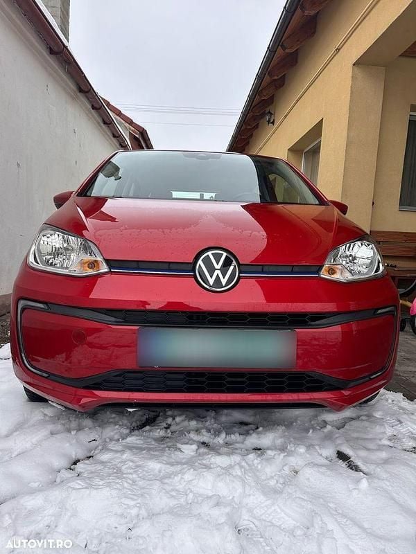 Second-hand VW e-up! 61 kW (83 CP) 2022 Culoarerosu Hatchback