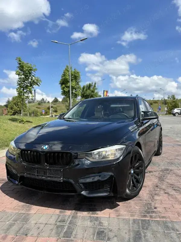 Utilizat 2015 BMW 320 Berlinǎ | 11.250 EUR (Preț bun) - Imagine 1/4