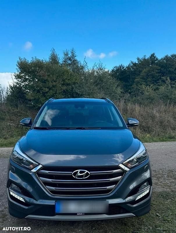 Second-hand Hyundai Tucson 185 CP (136 kW) 2017 Culoarenegru SUV